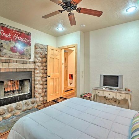 Charming Hilltop Cottage In Medicine Park! Extérieur photo