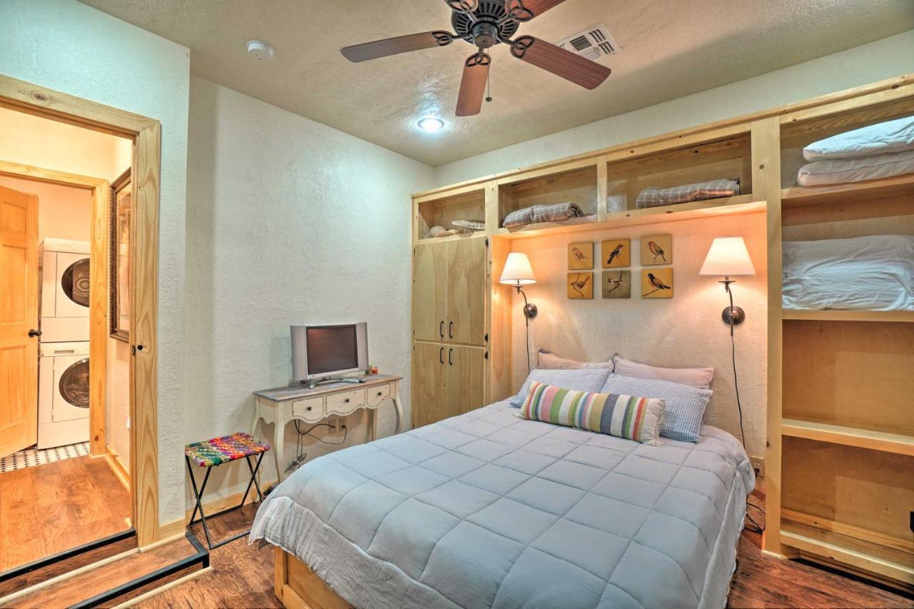 Charming Hilltop Cottage In Medicine Park! Extérieur photo